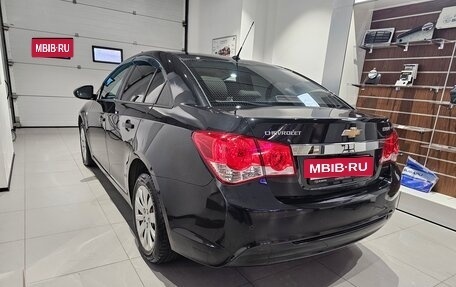 Chevrolet Cruze II, 2013 год, 519 000 рублей, 6 фотография