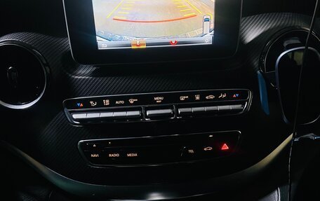 Mercedes-Benz V-Класс, 2019 год, 4 650 000 рублей, 15 фотография