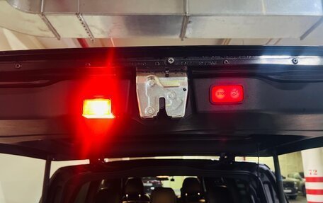 Mercedes-Benz V-Класс, 2019 год, 4 650 000 рублей, 17 фотография