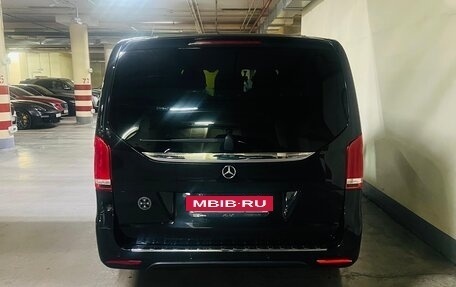 Mercedes-Benz V-Класс, 2019 год, 4 650 000 рублей, 8 фотография