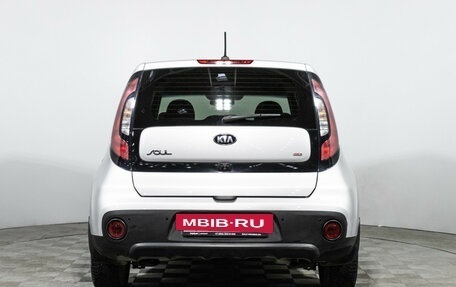 KIA Soul II рестайлинг, 2018 год, 1 749 777 рублей, 6 фотография