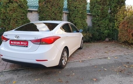 Hyundai Elantra V, 2015 год, 1 050 000 рублей, 1 фотография