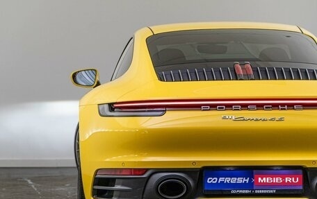 Porsche 911, 2018 год, 13 278 097 рублей, 9 фотография