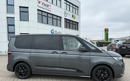 Volkswagen Multivan, 2025 год, 8 300 000 рублей, 7 фотография