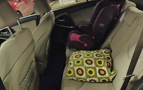 Toyota RAV4, 2006 год, 1 250 000 рублей, 4 фотография