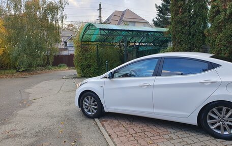 Hyundai Elantra V, 2015 год, 1 050 000 рублей, 6 фотография
