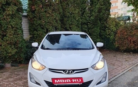 Hyundai Elantra V, 2015 год, 1 050 000 рублей, 7 фотография