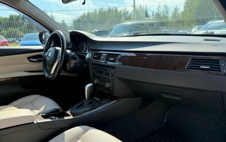 BMW 3 серия, 2009 год, 904 000 рублей, 13 фотография