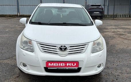 Toyota Avensis III рестайлинг, 2009 год, 830 000 рублей, 2 фотография