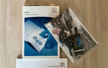 Toyota Avensis III рестайлинг, 2009 год, 830 000 рублей, 15 фотография
