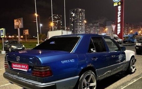 Mercedes-Benz E-Класс, 1993 год, 370 000 рублей, 8 фотография