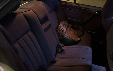 Mercedes-Benz E-Класс, 1993 год, 370 000 рублей, 12 фотография