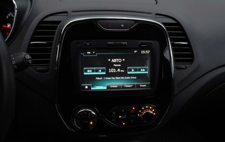 Renault Kaptur I рестайлинг, 2017 год, 1 399 000 рублей, 25 фотография