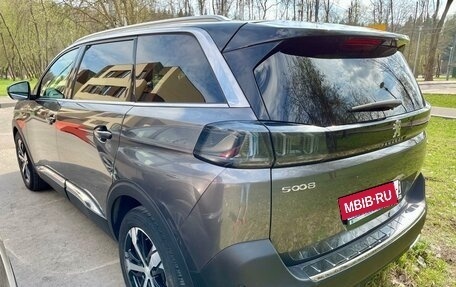 Peugeot 5008 II, 2021 год, 3 290 000 рублей, 2 фотография