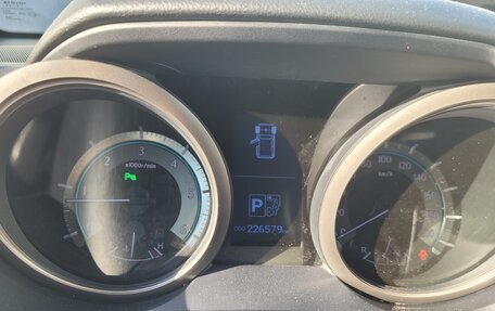 Toyota Land Cruiser Prado 150 рестайлинг 2, 2012 год, 2 600 000 рублей, 6 фотография