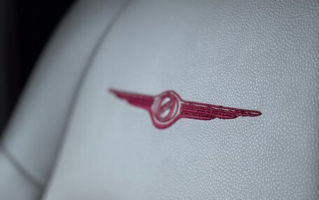 Chrysler 300C II, 2006 год, 1 800 000 рублей, 17 фотография