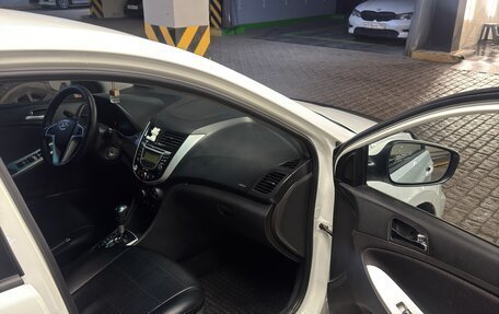 Hyundai Solaris II рестайлинг, 2011 год, 770 000 рублей, 9 фотография