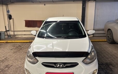 Hyundai Solaris II рестайлинг, 2011 год, 770 000 рублей, 3 фотография