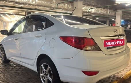 Hyundai Solaris II рестайлинг, 2011 год, 770 000 рублей, 6 фотография