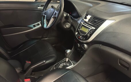 Hyundai Solaris II рестайлинг, 2011 год, 770 000 рублей, 11 фотография