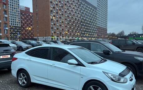 Hyundai Solaris II рестайлинг, 2011 год, 770 000 рублей, 20 фотография