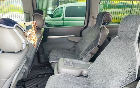 KIA Carnival III, 2009 год, 1 500 000 рублей, 16 фотография