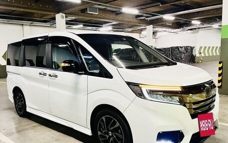 Honda Stepwgn IV, 2021 год, 2 790 000 рублей, 4 фотография