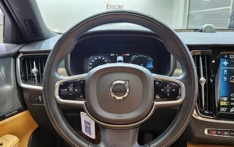 Volvo S90 II рестайлинг, 2021 год, 3 350 000 рублей, 7 фотография