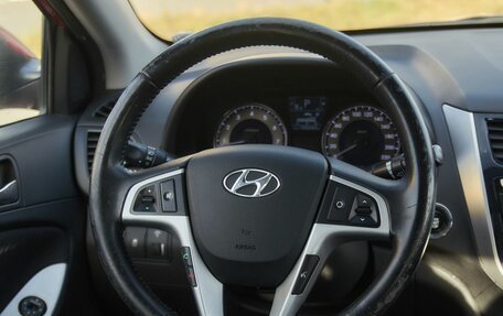 Hyundai Solaris II рестайлинг, 2012 год, 855 000 рублей, 14 фотография