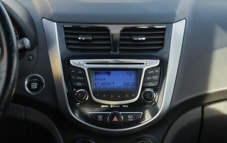 Hyundai Solaris II рестайлинг, 2012 год, 855 000 рублей, 15 фотография