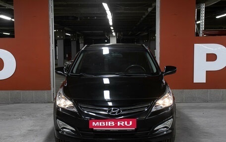 Hyundai Solaris II рестайлинг, 2016 год, 898 000 рублей, 2 фотография