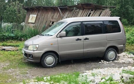 Toyota Lite Ace IV, 1997 год, 400 000 рублей, 2 фотография