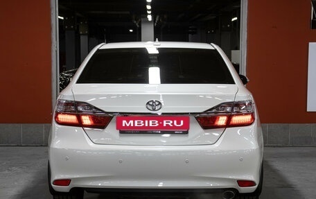 Toyota Camry, 2017 год, 2 298 000 рублей, 6 фотография