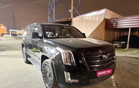 Cadillac Escalade IV, 2017 год, 4 500 000 рублей, 1 фотография