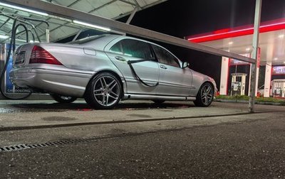 Mercedes-Benz S-Класс, 2002 год, 500 000 рублей, 1 фотография