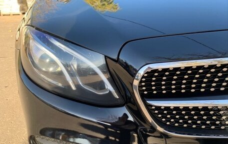 Mercedes-Benz E-Класс, 2020 год, 2 500 000 рублей, 1 фотография