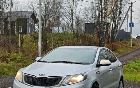 KIA Rio III рестайлинг, 2011 год, 525 000 рублей, 1 фотография