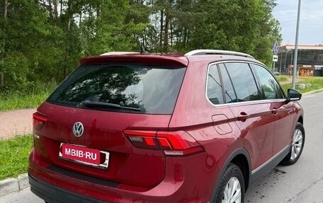 Volkswagen Tiguan II, 2018 год, 1 625 000 рублей, 3 фотография