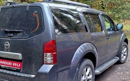 Nissan Pathfinder, 2010 год, 1 350 000 рублей, 3 фотография