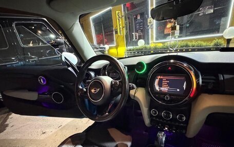 MINI Hatch, 2015 год, 1 800 000 рублей, 9 фотография