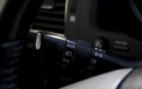 Toyota Land Cruiser 200, 2012 год, 4 095 000 рублей, 19 фотография