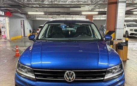 Volkswagen Tiguan II, 2018 год, 2 049 999 рублей, 9 фотография