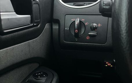 Ford Focus II рестайлинг, 2007 год, 499 000 рублей, 21 фотография