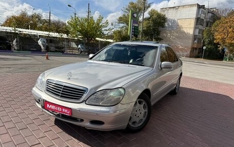 Mercedes-Benz S-Класс, 2002 год, 500 000 рублей, 1 фотография