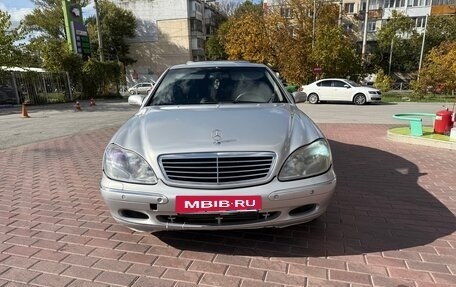 Mercedes-Benz S-Класс, 2002 год, 500 000 рублей, 2 фотография