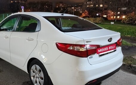 KIA Rio III рестайлинг, 2015 год, 910 000 рублей, 4 фотография