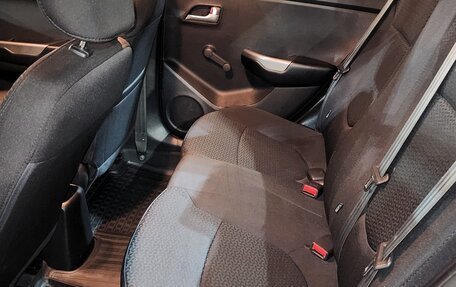 KIA Rio III рестайлинг, 2015 год, 910 000 рублей, 17 фотография