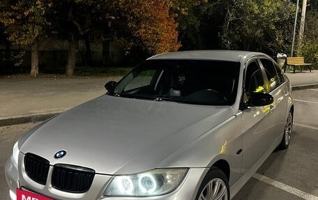 BMW 3 серия, 2007 год, 850 000 рублей, 2 фотография