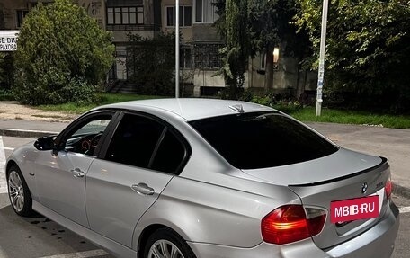 BMW 3 серия, 2007 год, 850 000 рублей, 3 фотография