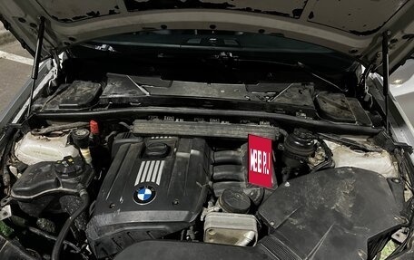 BMW 3 серия, 2007 год, 850 000 рублей, 15 фотография